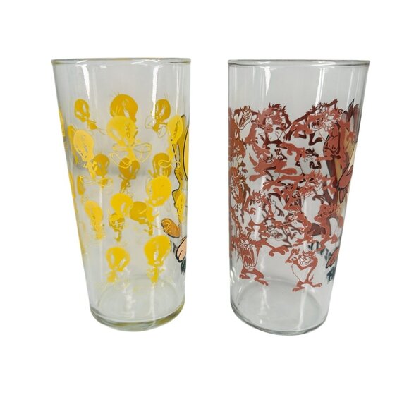 RARE 1995 Looney Tunes Taz Tasmanian Devil Tweety Warner Bros Glass Lot of 2 - Picture 3 of 16
